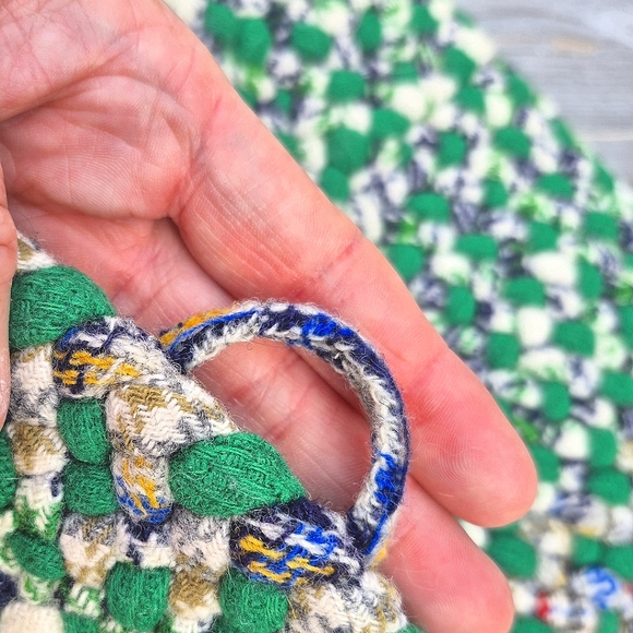 Handmade Braided Purse - Picture 4 of 9